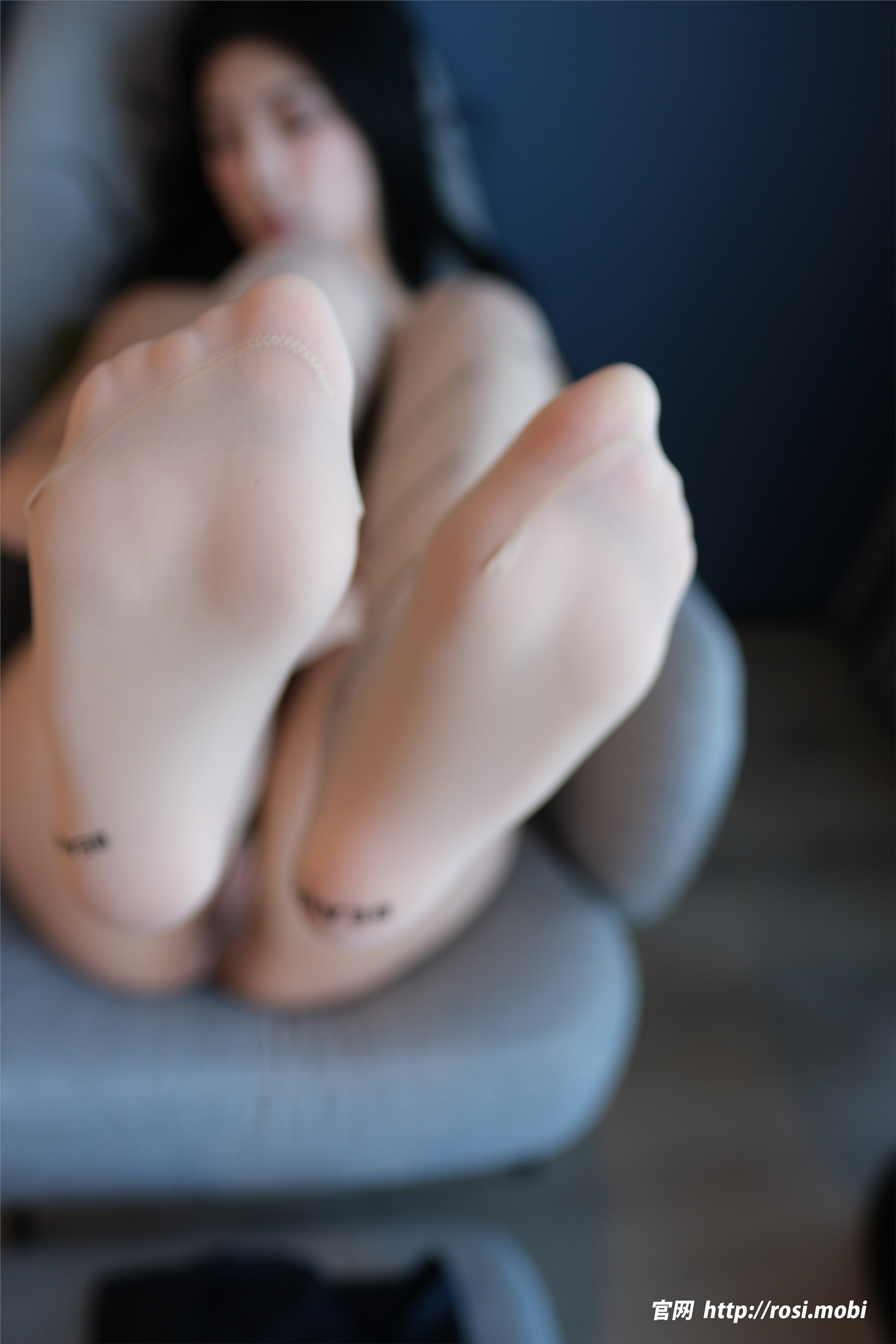 ROSI写真 2025.02.10 NO.4816